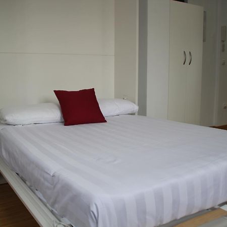 Apartamentos San Lazaro เอซกาไรย์ ภายนอก รูปภาพ