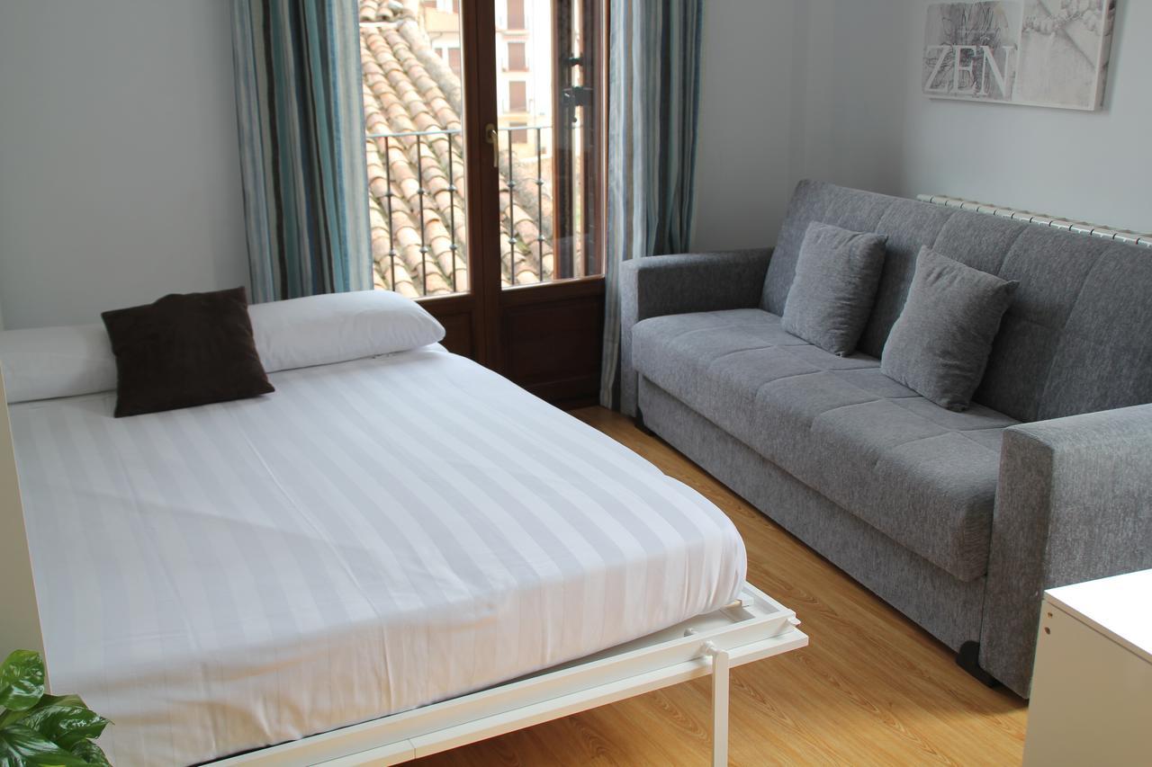 Apartamentos San Lazaro เอซกาไรย์ ภายนอก รูปภาพ