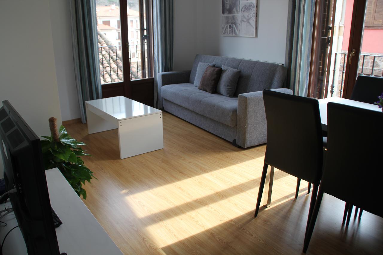 Apartamentos San Lazaro เอซกาไรย์ ภายนอก รูปภาพ
